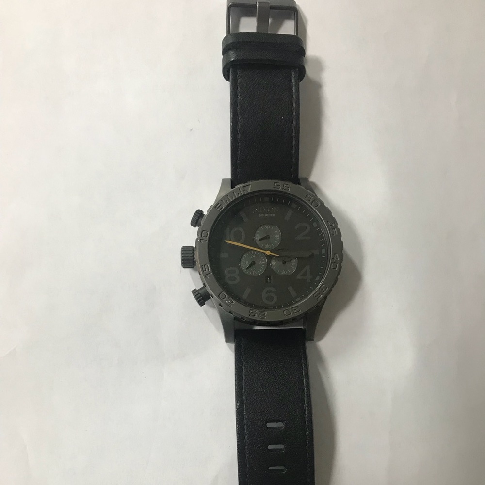 Nixon Chrono 51-30 leather band